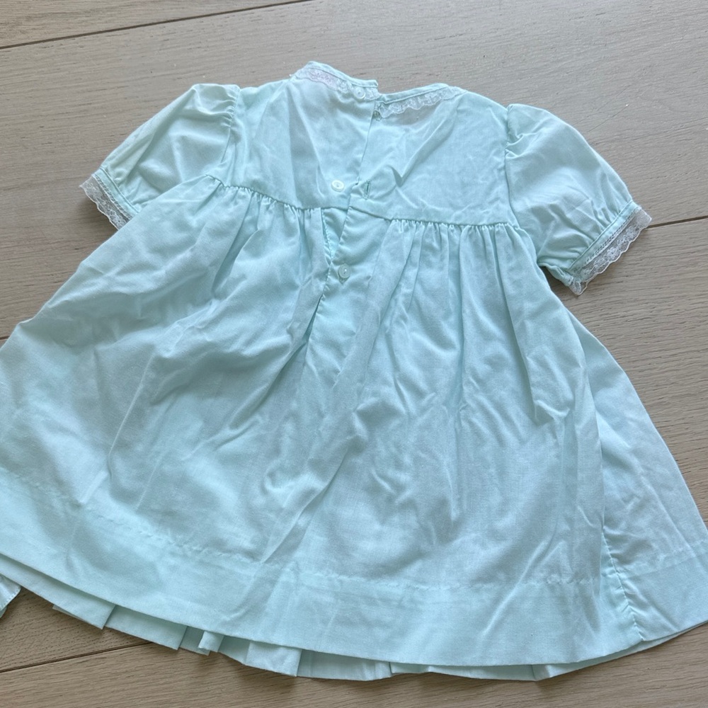 Petit Ami 3mo Smocked Baby Dress and Bloomers in Light Mint - Picture 5 of 5